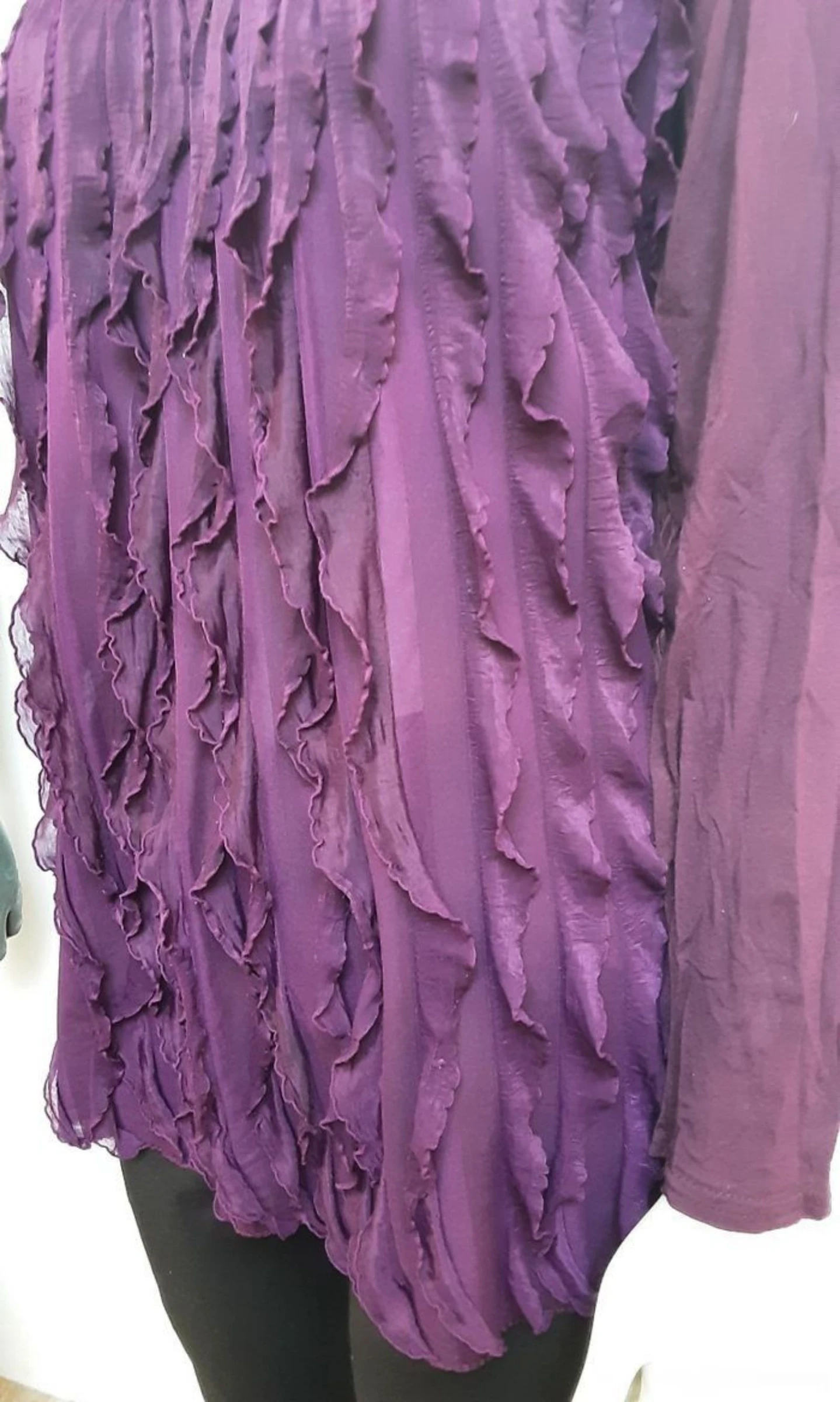 Blusa/ top roxo original na frente para mulher Tamanho 42/44 – photo 3